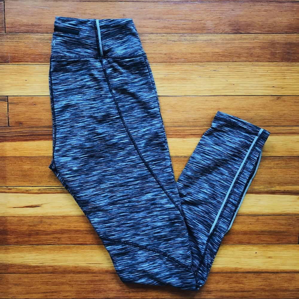Black and grey heather leggings